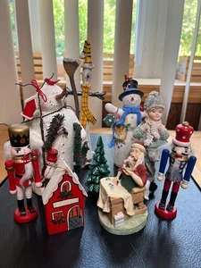 CHRISTMAS DECOR SNOWMEN NUTCRACKER SOLDIERS SANTA TREE AND MORE - Picture 1 of 10