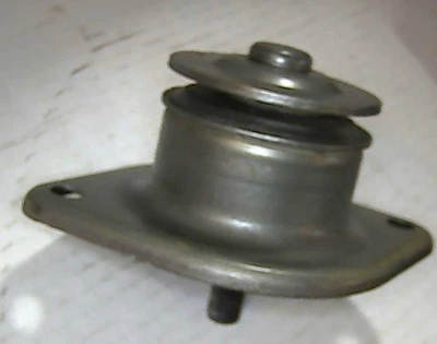 Suporte de transmissão para Corvair 1960-1963 todos incluindo FC Van 1964-65 FC Van - Imagem 1 de 4