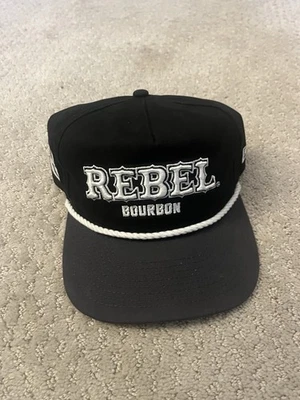 Sombrero Kyle Busch NASCAR Rebel Bourbon Foto 1 de 4