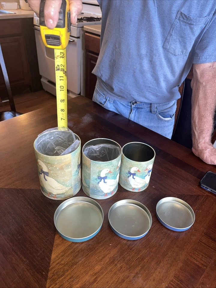 Vasilha de aninhamento vintage conjunto de três nunca usada ainda tem o plástico neles  - Imagem 1 de 4