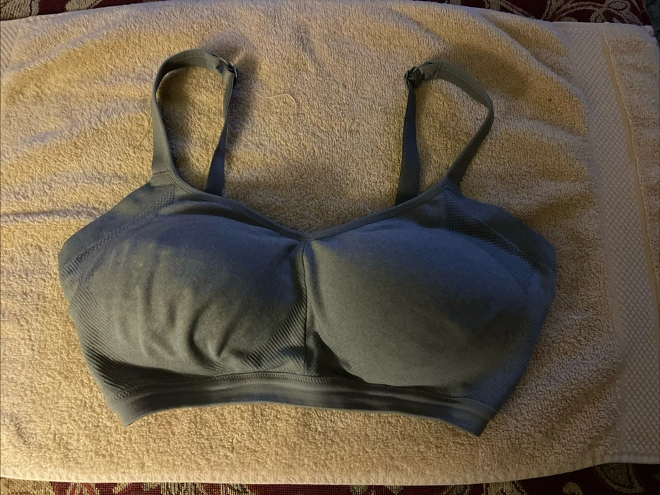 Warners Athletic Sports Bra Gray Size Lg (C Cup) Breathable Adjustable Straps - Image 1 of 3