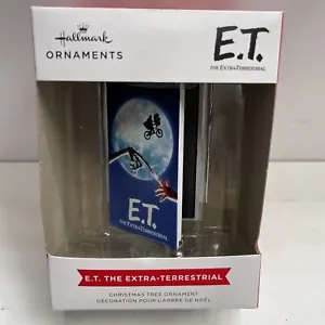 2022 Hallmark E.T. The Extra-Terrestrial VHS Tape Christmas Ornament New - Picture 1 of 6