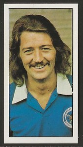 BASSETT-FOOTBALL STARS 1974-#12- LEICESTER - FRANK WORTHINGTON