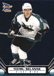 2003-04 (SHARKS) Pacific Prism Blue #89 Teemu Selanne/325