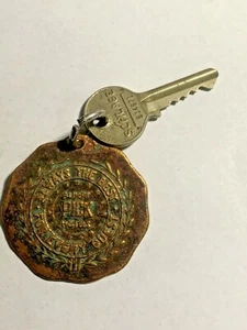 Albert Pick Hotel Motel Room Key BRASS Fob with Key Canton Ohio #607 RARE - Picture 1 of 3