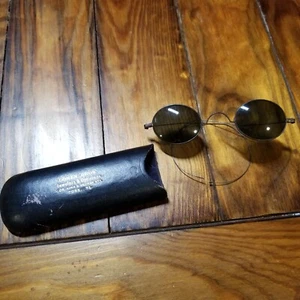 Vtg Cohen Bros. Jewelers & Opticians Oval Wire-Rim Sunglasses Case York PA CBN - Picture 1 of 9