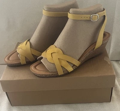 Sandalias al tobillo Earth Etherly de cuero amarillo (mostaza) con tiras talla 8M nuevas con etiquetas Foto 1 de 4