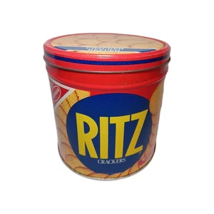 1982 RITZ Cracker Metal TinRound 13 oz con coperchio qualche ruggine vedi foto - Foto 1 di 13