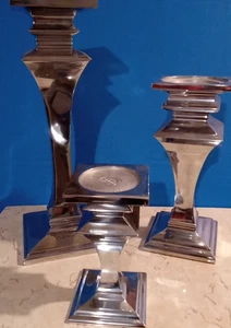 Juego de tres columnas de pilar Lenox acabado en acero inoxidable portavelas de 3 piezas - Imagen 1 de 11