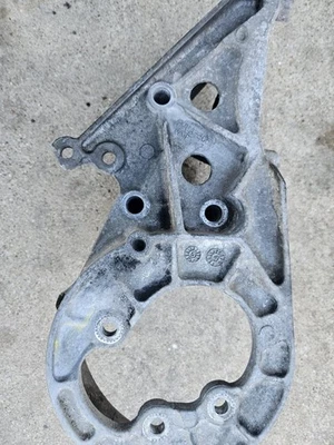 87-96 Ford Econoline VAN - 5.0L 5.8L SAGINAW power Steering Pump Bracket F-150 - Image 1 of 4