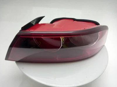 Luz trasera ALFA ROMEO 159 O/S 2005-2011 5 puertas Estate derecha   Foto 1 de 4