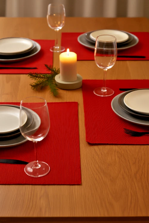 IKEA VINTERFINT Red Placemats – Set of 4 Cotton 17¾x13¾" Holiday Table Decor - Image 1 of 4