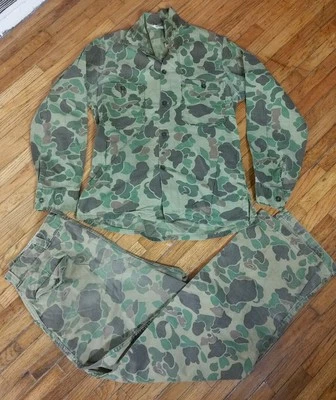 Vintage 1950s Sears Duck Frog Camo Outfit Shirt Pants Sears Sportswear 34 M/S - Image 1 of 4