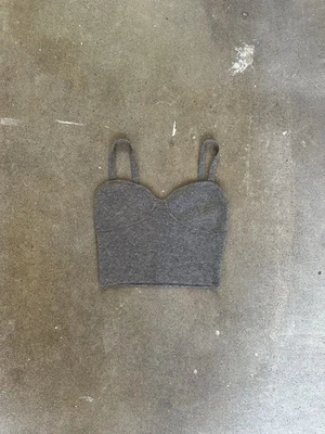 Aritzia Wilfred Сицилия свитер Майка в серый коричневый размер средний шерсти кашемир - Изображение 1 из 4