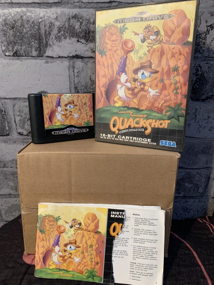 Sega Mega Drive Game Quackshot Boxed with (Slightly Damaged) Manual - Image 1 of 1