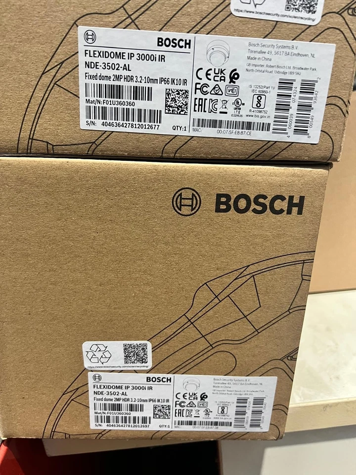 2 Bosch FLEXIDOME IP 3000i IR NDE-3502-AL – Nuove, Originali – Dome IP PoE Varif - Immagine 1 di 1