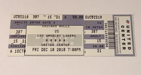 12/10/10 Lakers Chicago Bulls United Center Full Ticket Stub Kobe Bryant v Rose Cover