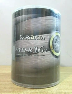 RiDATA DVD-R 16X MAGIC SILVER 100 PCS / 120 MIN FOR VIDEO / 4.7 GB FOR DATA - Picture 1 of 6