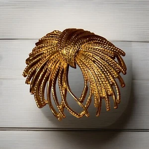 Monet Brosche Cordelia Blume goldfarben Feuerwerk Spray Vintage - Bild 1 von 6