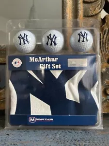 McArthur Golf Gift Set: Towel and Golf Balls NEW IN BOX - Picture 1 of 3
