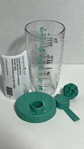 🔥PAMPERED CHEF PANCAKE BLENDER SHAKER BOTTLE #1769 HOLDS 3 CUPS - Picture 1 of 3