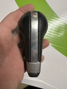 OEM 2004 - 2008 Infiniti g35 Fx35 Fx45 nissan 350z shift knob Black Interior - Picture 1 of 14