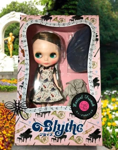 In Stock Now! Neo Blythe Doll Musical Trench Takara Tomy Limited doll - Picture 1 of 6
