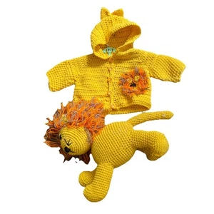 Set maglione bambino all'uncinetto abbinato imbottito leone amigurumi Giappone vintage MCM LEGGI - Foto 1 di 15