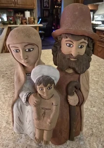 Vintage Peru Terra Cotta Clay Peruvian Folk Art NATIVITY Mary Jesus Joseph 10" - Picture 1 of 5