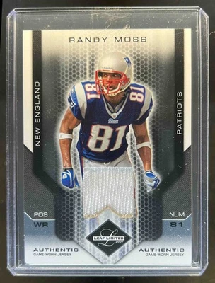 2007 Leaf Limited Randy Moss Threads Jersey #85/100 Patriots - Image 1 of 2