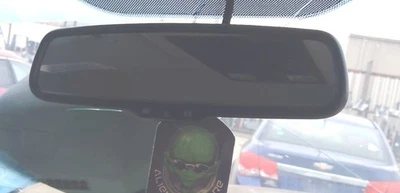 10 2011 12 13 14 15 16 17 Dodge Caravan Rear View Mirror Auto Dimm w/ Microphone - Image 1 of 4