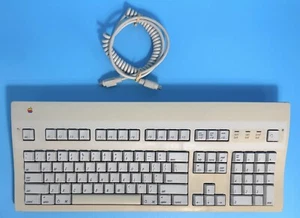 Apple Extended Keyboard II for ADB Macintosh or IIGS M3501 Alps Switches - Works - Afbeelding 1 van 9