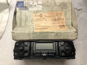 Mercedes S500 W220 S Class climate controls - Picture 1 of 6