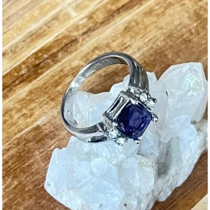 Statement-Ring Amethyst lila Stein 10 Karat Weißgold mit weißen Kristallen - Größe 7 - neu - Bild 1 von 16