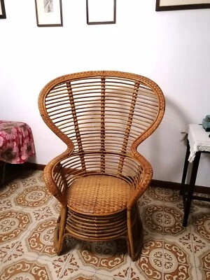 Bellissima poltrona in vimini con schienale alto avvolgente anni 60 - Immagine 1 di 3