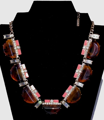 Collar de bisutería de diamantes de imitación dorados piedra tortuga coral barra de chuchería Foto 1 de 4