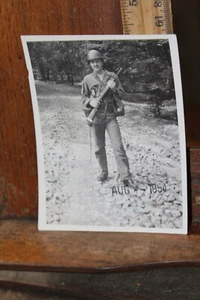 Vintage Photo 1955 US Army Soldier in Rome - Picture 1 of 3