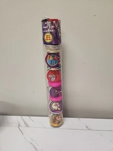 1995 TREAT ENTERTAINMENT STREET KAPS GAME TUBE 100 POGS 2 SLAMMERS CAPS NIP (D1) - Picture 1 of 13