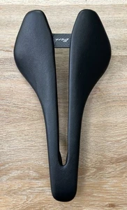 New Berk Lupina Carbon Bicycle Saddle 150mm - Picture 1 of 3