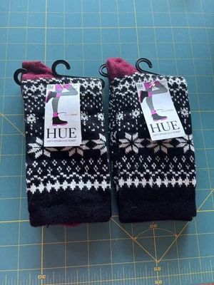 NUEVO CON ETIQUETAS Calcetines Tono Fair Isle Boot 2 Pares Negro Blanco Borgoña Talla Única Se Adapta a la mayoría Foto 1 de 3