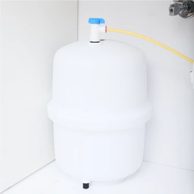 Pressurized Plastic water tank for reverse osmosis filters, 12L/3.2gal - Image 1 of 4