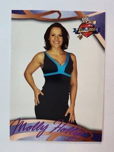 2004 Fleer WWE Divine Divas 2005 - #6 MOLLY HOLLY