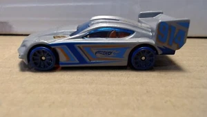 2019 Hot Wheels Circle Track Time Tracker Gray "914" Malaysia - Picture 1 of 6