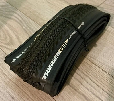 Neumático de bicicleta Specialized Trigger Pro 2Bliss Gravel 700c x 38 mm sin cámara NUEVO Foto 1 de 3