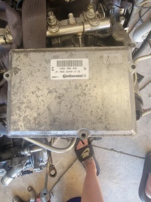 Módulo de control de computador de motor Honda Pilot 2012 ECU ECM PCM 37820-RN0-B32  Foto 1 de 3