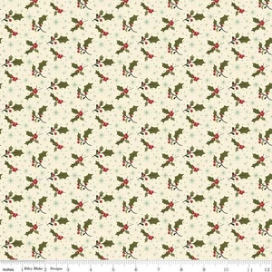 5 Yards Riley Blake Glisten Holly Berry Fabric Eggnog C16224 Christmas Cotton - Picture 1 of 3