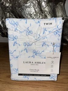 Laura Ashley Twin Sheet Set Trailing Bows White With Blue 3 Piece NEW - Picture 1 of 1