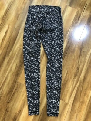 EXCELLENT Lululemon Wunder Under Pant GOLD Shimmy Shimmer Roll Down Sz 6 - Image 1 of 4