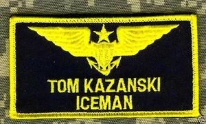 DISFRAZ DE VESTIDO ELEGANTE como se ve PELÍCULA utilería TOP GUN aviador vêlkrö NOMBRE ETIQUETA: ⭐HOMBRE DE HIELO⭐ - Imagen 1 de 2