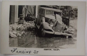 COMPTON CA CALIFORNIA SMASHED AUTO CAR RPPC 1933 EARTHQUAKE DAMAGE POSTCARD AZO - Picture 1 of 3